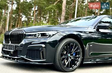 Седан BMW 7 Series 2022 в 