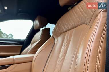 Седан BMW 7 Series 2022 в 