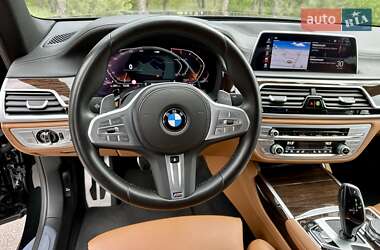 Седан BMW 7 Series 2022 в 
