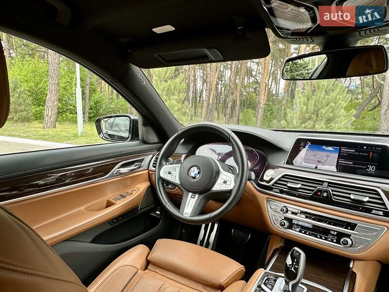 Седан BMW 7 Series 2022 в Києві