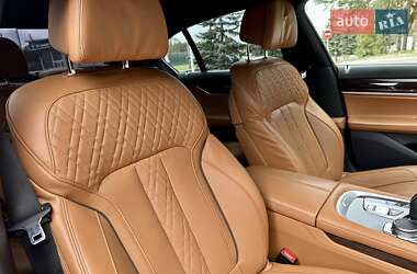 Седан BMW 7 Series 2022 в 