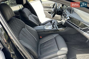 Седан BMW 7 Series 2022 в 