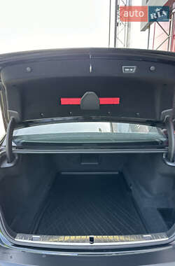 Седан BMW 7 Series 2022 в 