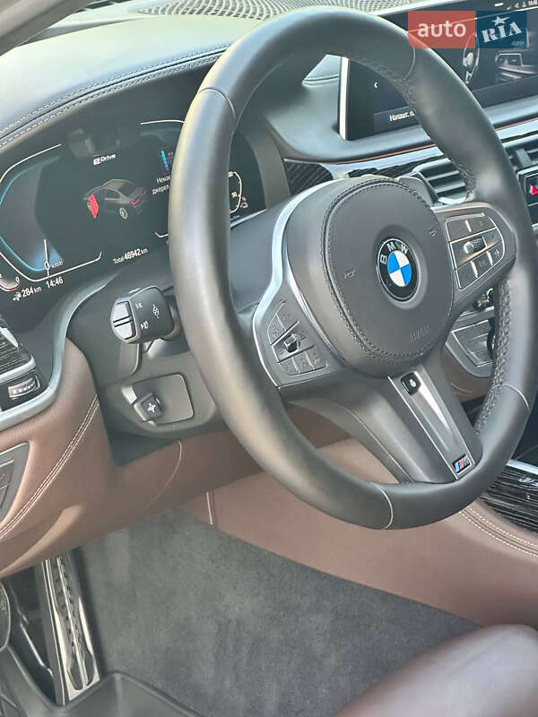 Седан BMW 7 Series 2020 в Кривом Роге