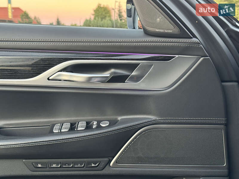 Седан BMW 7 Series 2019 в Ивано-Франковске