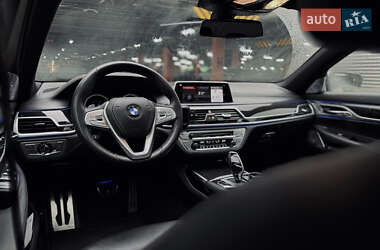 Седан BMW 7 Series 2017 в 