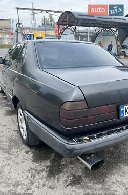 Седан BMW 7 Series 1992 в 