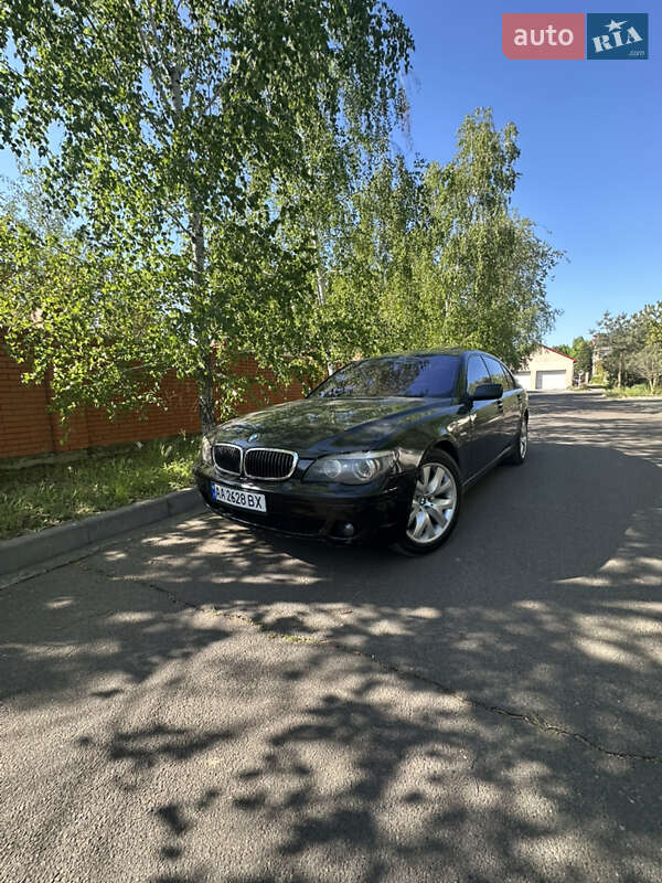 BMW 7 Series 2005