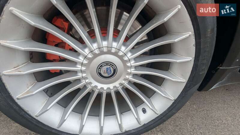 Седан BMW 7 Series 2010 в Ровно
