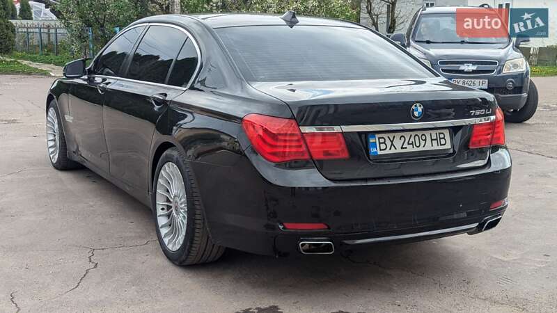 Седан BMW 7 Series 2010 в Ровно