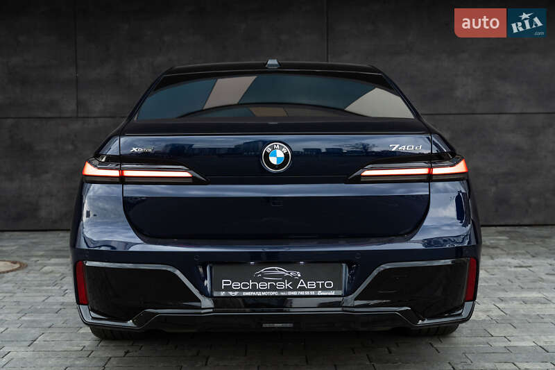 Седан BMW 7 Series 2023 в Києві