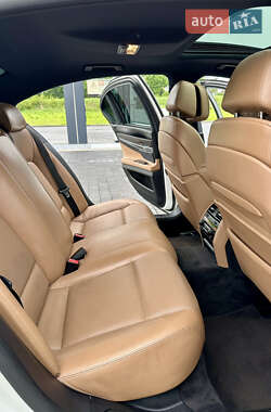 Седан BMW 7 Series 2011 в 
