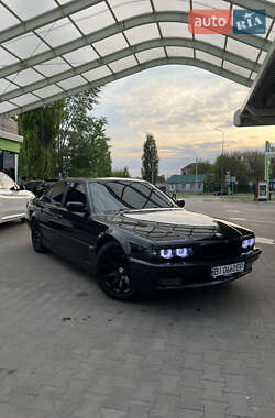 Седан BMW 7 Series 2000 в 