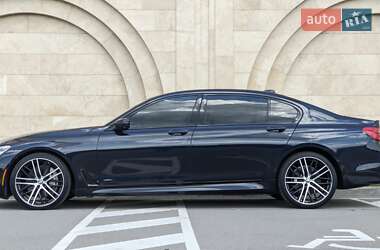 Седан BMW 7 Series 2016 в 