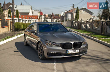 Седан BMW 7 Series 2018 в 