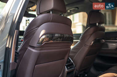 Седан BMW 7 Series 2018 в 