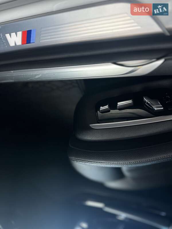 Седан BMW 7 Series 2016 в Рівному