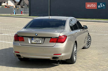 Седан BMW 7 Series 2010 в 