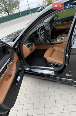 Седан BMW 7 Series 2019 в 