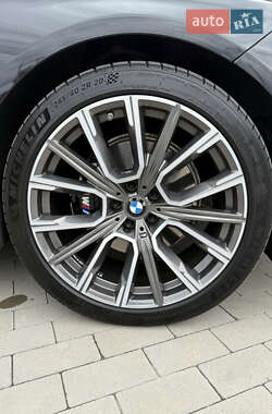 Седан BMW 7 Series 2019 в 