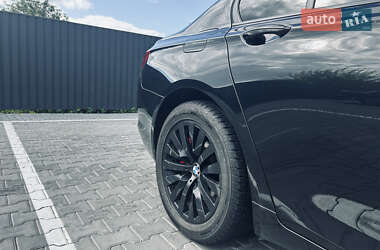 Седан BMW 7 Series 2010 в 