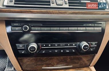 Седан BMW 7 Series 2010 в 