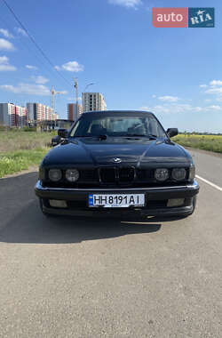 Седан BMW 7 Series 1989 в 