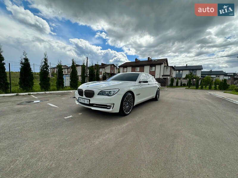 BMW 7 Series 2012