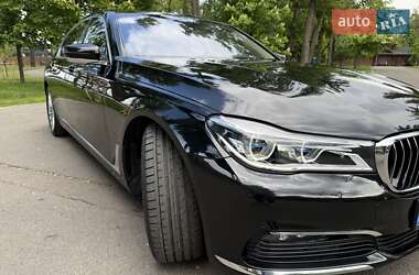 Седан BMW 7 Series 2018 в 