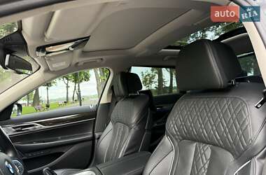 Седан BMW 7 Series 2018 в 