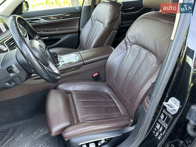Седан BMW 7 Series 2016 в Києві