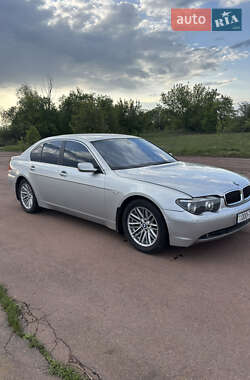 Седан BMW 7 Series 2002 в Новгород-Северском