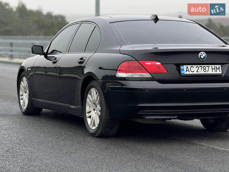Седан BMW 7 Series 2005 в Смыге фото 6 Седан BMW 7 Series 2005 в Смыге