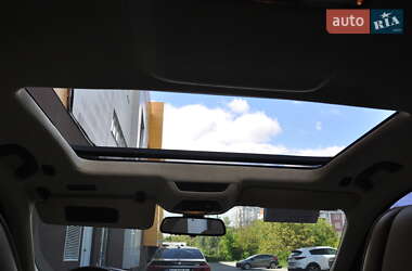 Седан BMW 7 Series 2010 в 