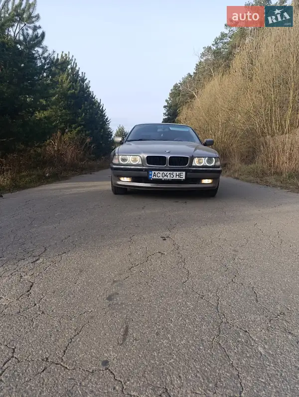 BMW 7 Series