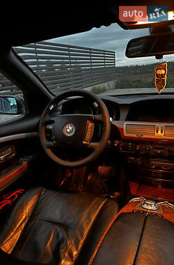 Седан BMW 7 Series 2002 в 