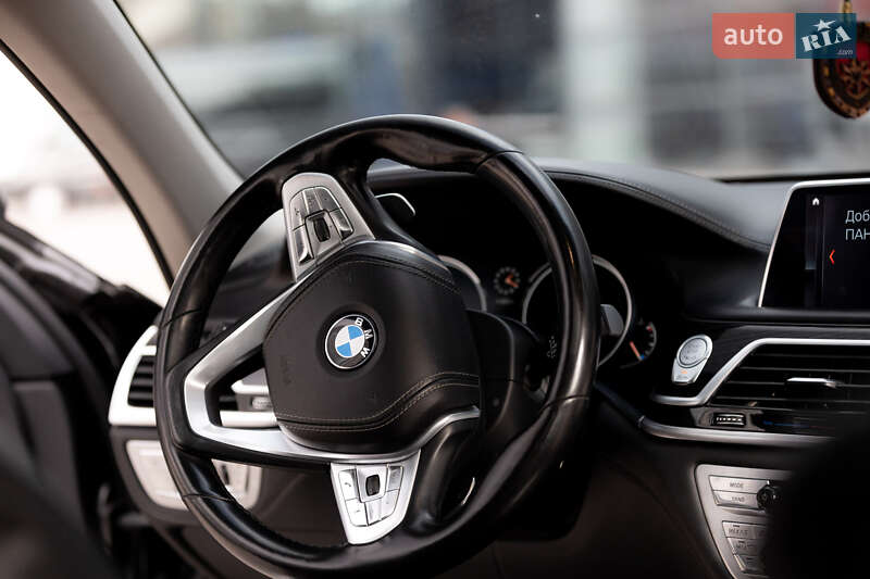 Седан BMW 7 Series 2018 в Вінниці