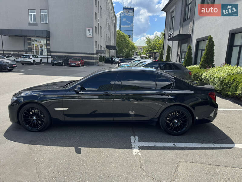 Седан BMW 7 Series 2013 в Киеве