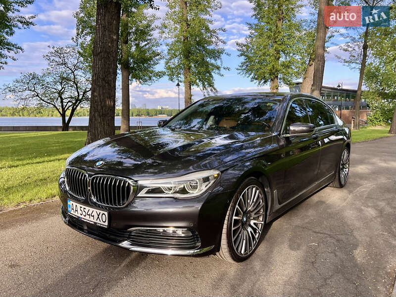 BMW 7 Series 2016