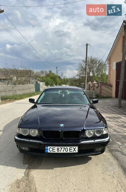 Седан BMW 7 Series 2000 в 