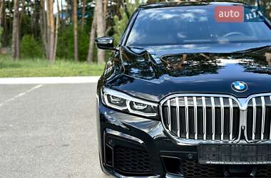 Седан BMW 7 Series 2022 в 