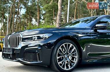 Седан BMW 7 Series 2022 в 