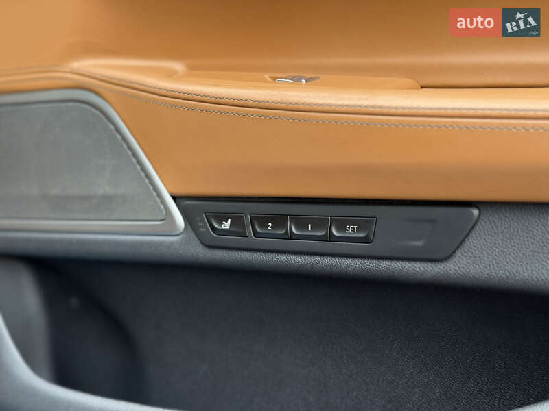 Седан BMW 7 Series 2019 в Києві