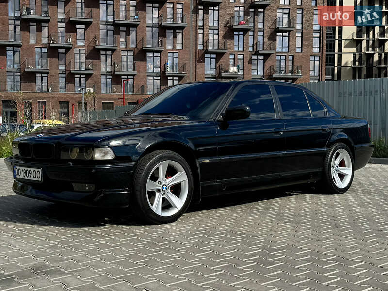 Седан BMW 7 Series 1997 в Одессе