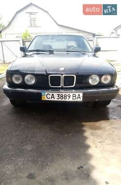 Седан BMW 7 Series 1990 в 