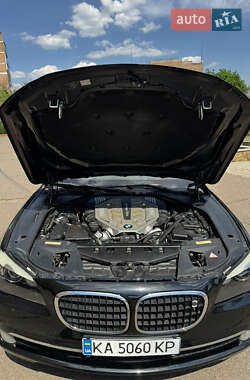 Седан BMW 7 Series 2008 в 