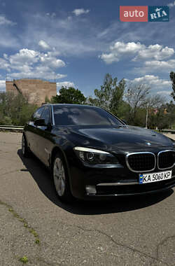 Седан BMW 7 Series 2008 в 