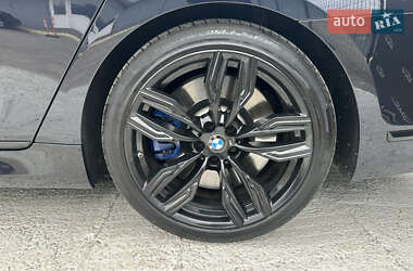 Седан BMW 7 Series 2021 в 