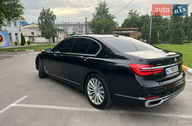Седан BMW 7 Series 2016 в 