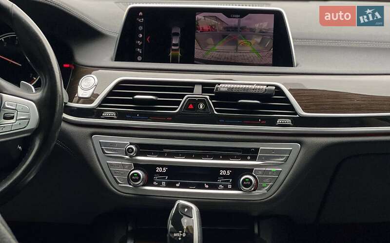 Седан BMW 7 Series 2019 в Івано-Франківську